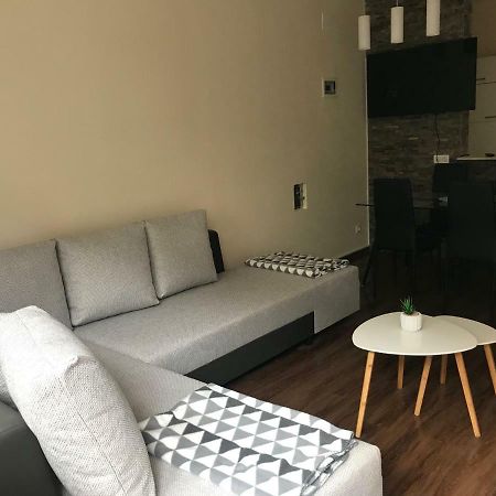 Candy Apartman Кестели Екстериор снимка